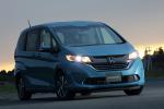 Honda Freed+ Hybrid 2016 года